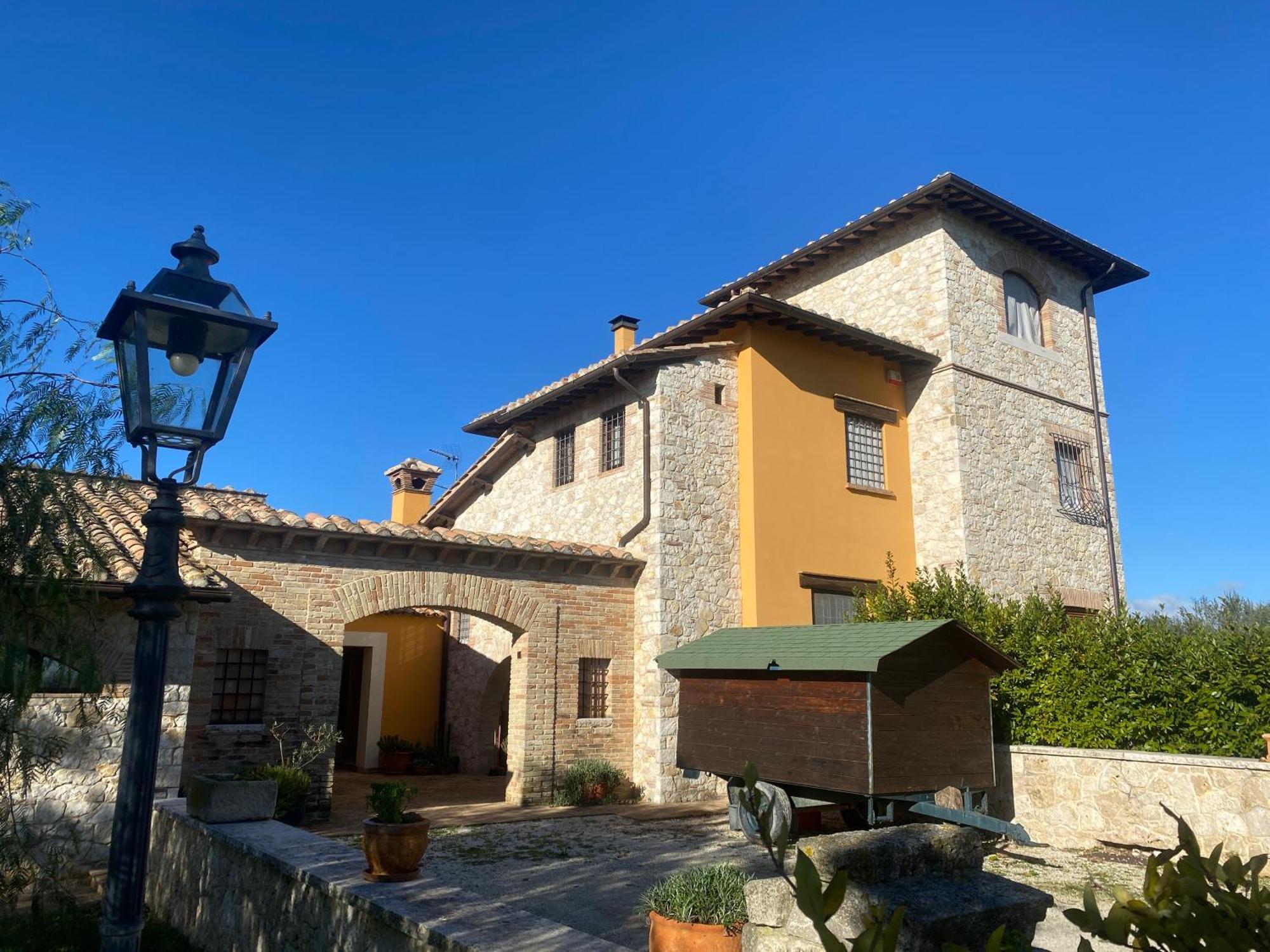 La Casa Di Betta Vila Monte Campano Exterior foto